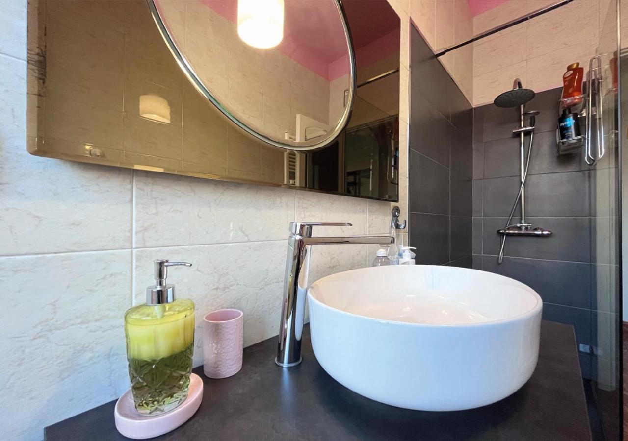 Flat City Center Porta Susa, Free Parking Wifii Smart Tv Sky Turin Exterior foto